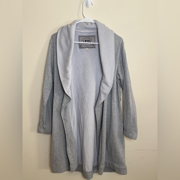 UGG Other - UGG Blanche II Short Robe in Seal Heather Gray Fleece
